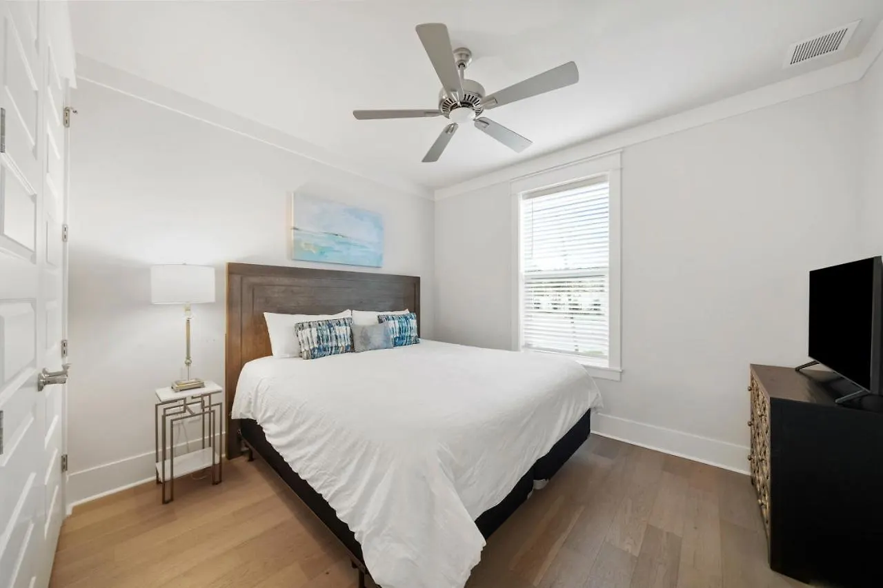 Holiday home Majestic 3-Story Home Near Beach, Free Wi-Fi, Community Pool And Bbq Access Destin United States